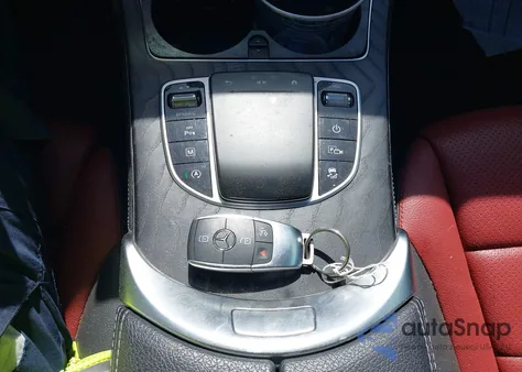 2020 Mercedes-Benz Glc 300 Coupe 4Matic from USA, damaged, VIN W1N0J8EBXLF864022